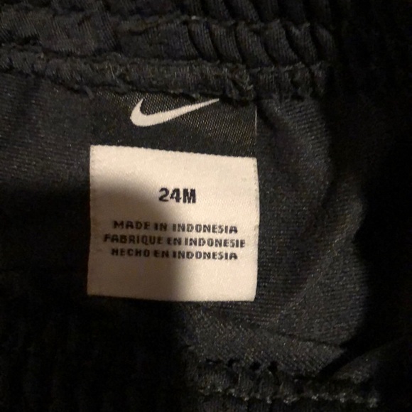 Nike pants joggers - Picture 3 of 3